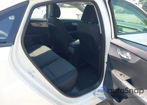 2024 Kia Forte Lxs из США, поврежденный, VIN 3KPF24AD6RE829124